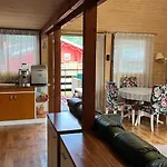 Houseboat - Beacon Of Happiness Bateau-hôtel Bratislava