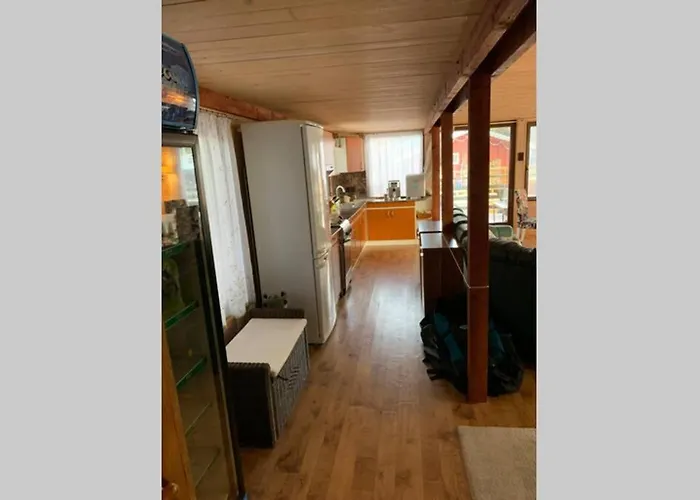 Houseboat - Beacon Of Happiness Hotel na wodzie Bratysława